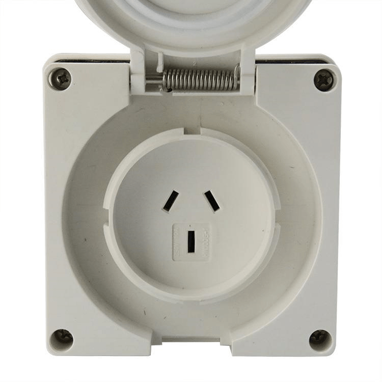 Socket Outlet 3 Pin 250V 10A - Chemical Resistant White